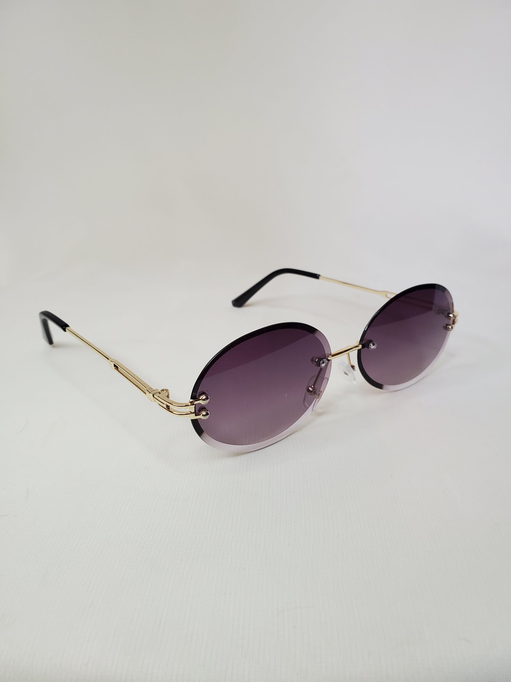 Zulu & Zephyr x Local Supply - Oval Sunglasses - Black